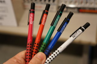 争奪戦必至!ぺんてる スマッシュ ロフト限定カラー軸5色が販売される!