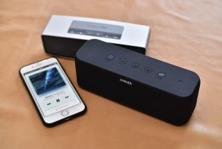 Anker SoundCore Boost レビュー。上品なデザインと低音調節機能がいい!