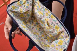 内生地が花柄のアネロ リュック(ミニラボ仕様)が ムッチャかわいい!これはオススメ!
