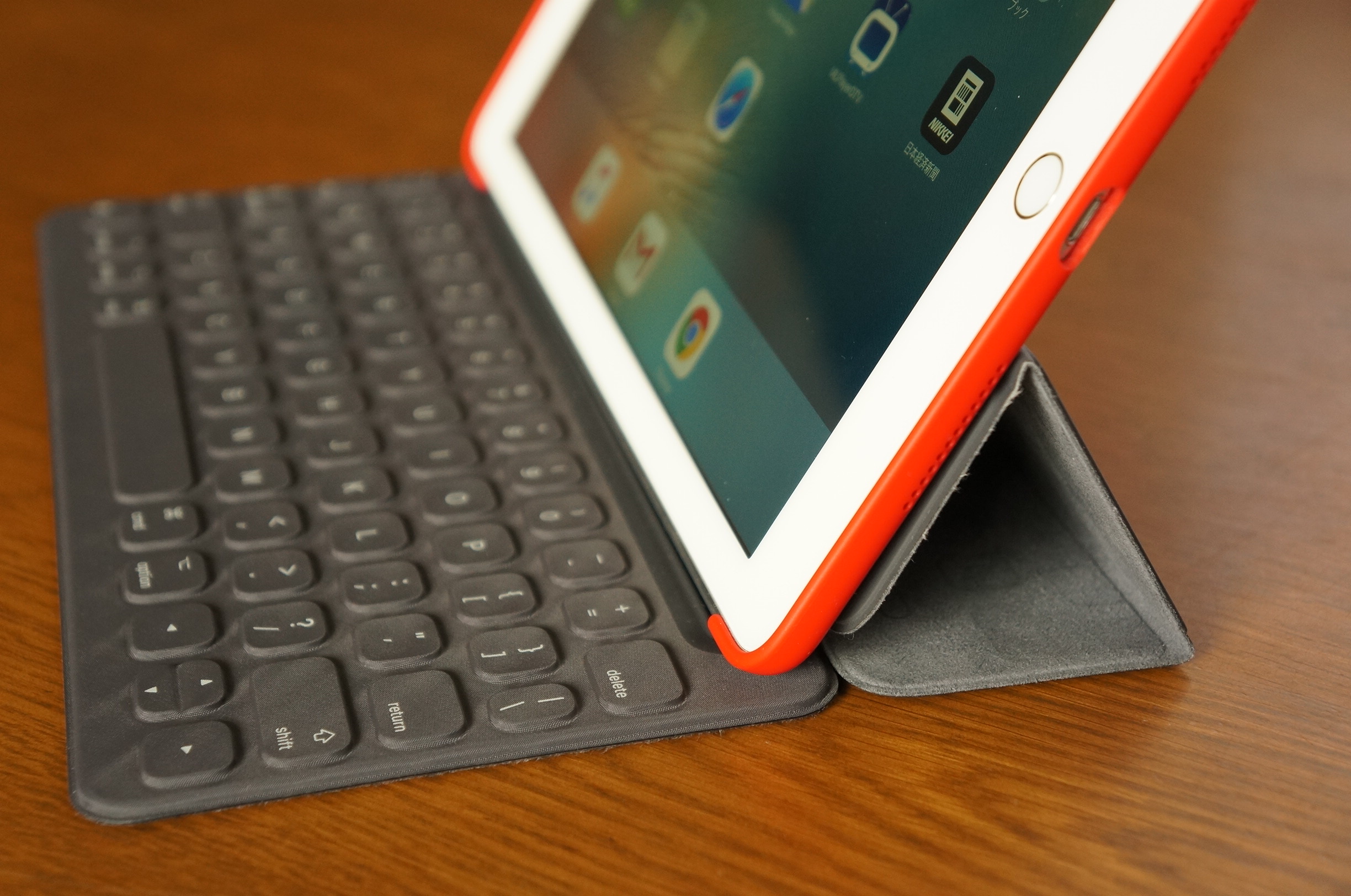箱付き極美品】iPad Smart Keyboard 11インチ A2261+aethiopien