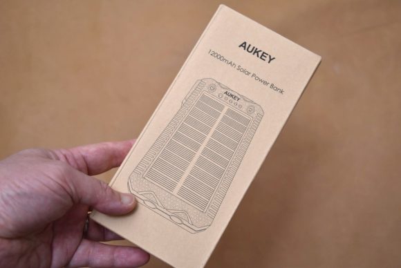 Aukey PB−P24 箱（表）