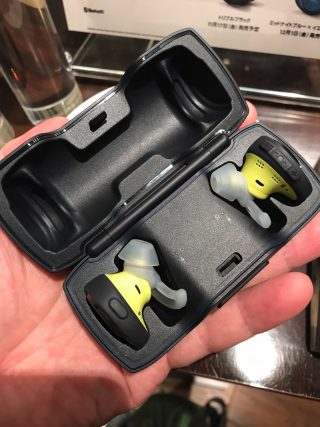 BOSE 完全ワイヤレスイヤホンのサンプル展示をチェック!Bose SoundSport Free Wireless headphones 情報!