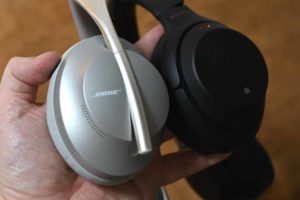 Bose Noise Cancelling Headphones 700 とソニー WH-1000XM3の比較