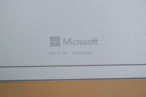 Surface Go 2 のモデルナンバー