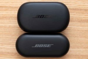 Bose Sport Earbuds 充電ケースQCと比較