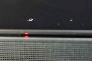 Bose smart Soundbar 300 のマイクオフ表示