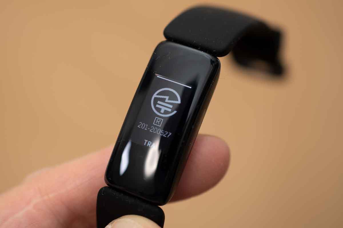 Fitbit Inspire 2を米国アマゾンにて購入。ほぼ半額で入手したけど技適マークはある？ - モノ好き。ブログ