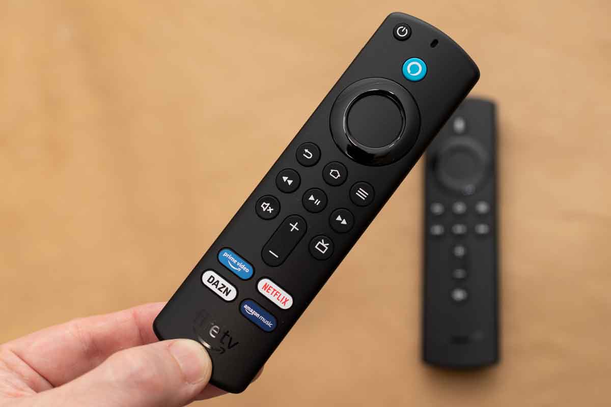 新型音声認識リモコンになった「Fire TV Stick(第3世代)」を購入！ 第3世代本体+第3世代リモコンが最高！！ - モノ好き。ブログ