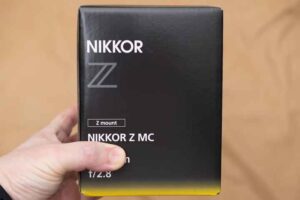 「NIKKOR Z MC 50mm f/2.8」外箱