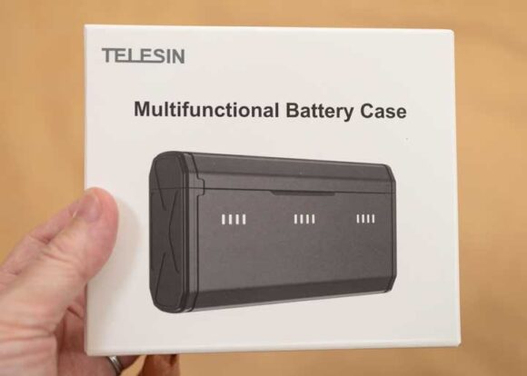 「TELESIN Gopro 用 Enduro式バッテリー充電器セット」のパッケージ