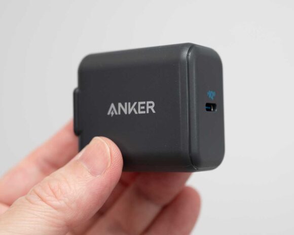 Anker 633 Magnetic Wireless Charger に付属のUSB-C充電器