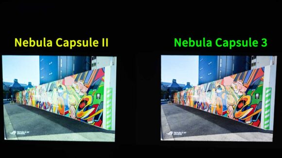 「Nebula Capsule II」と「Nebula Capsule 3」の映写比較