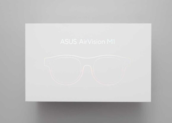 ASUS AirVision M1のパッケージ