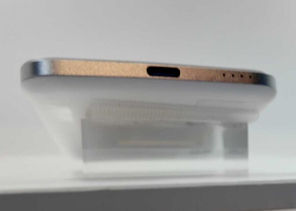 Anker Nano Power Bank (5000mAh, MagGo, Slim)のUSB-C端子部分
