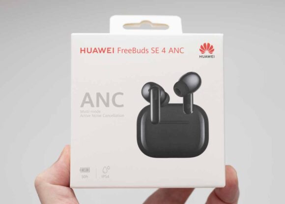 HUAWEI FreeBuds SE 4 ANC のパッケージ