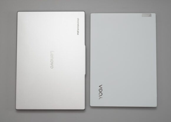 Lenovo Yoga Slim 750i Carbon とのサイズ比較